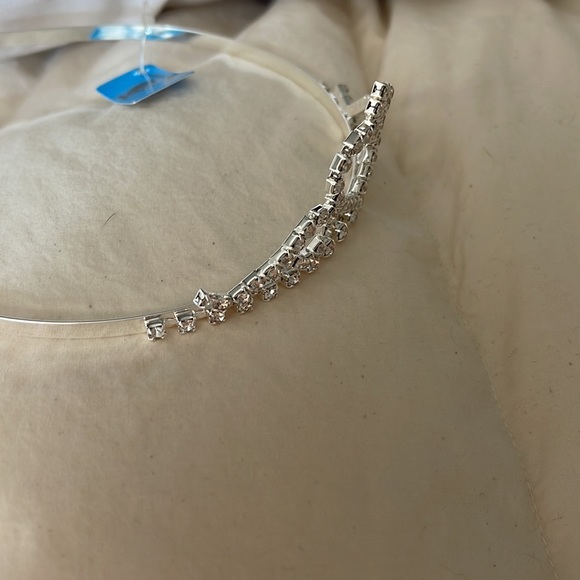 Disney Tiara 👑 - Picture 4 of 5